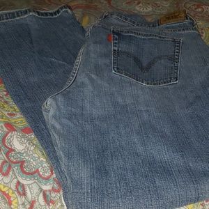 Levi's 515 bootcut Jean's size 16